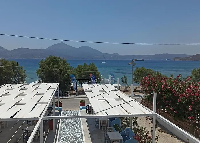 Play On The Adamantas (Milos)