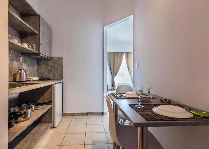 Play On The Apartamento *