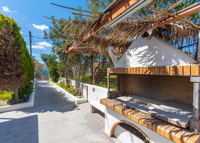 Play On The Appartement Adamantas (Milos)